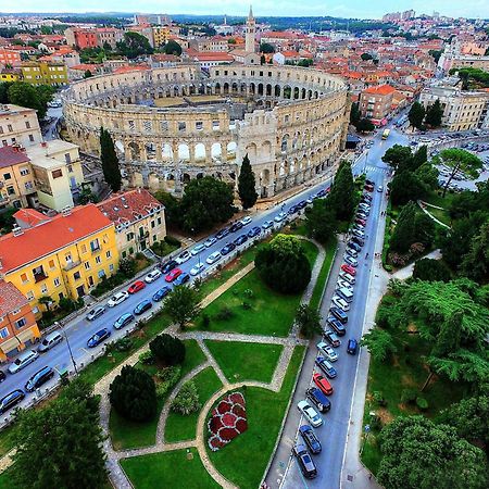 Apartament Popovic Pula Zewnętrze zdjęcie