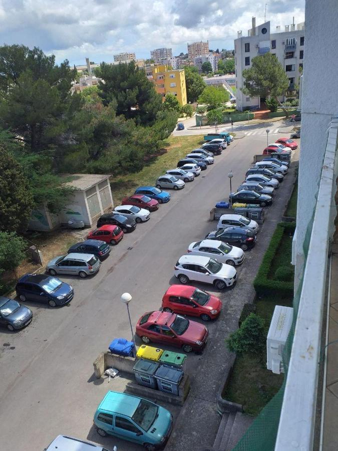 Apartament Popovic Pula Zewnętrze zdjęcie